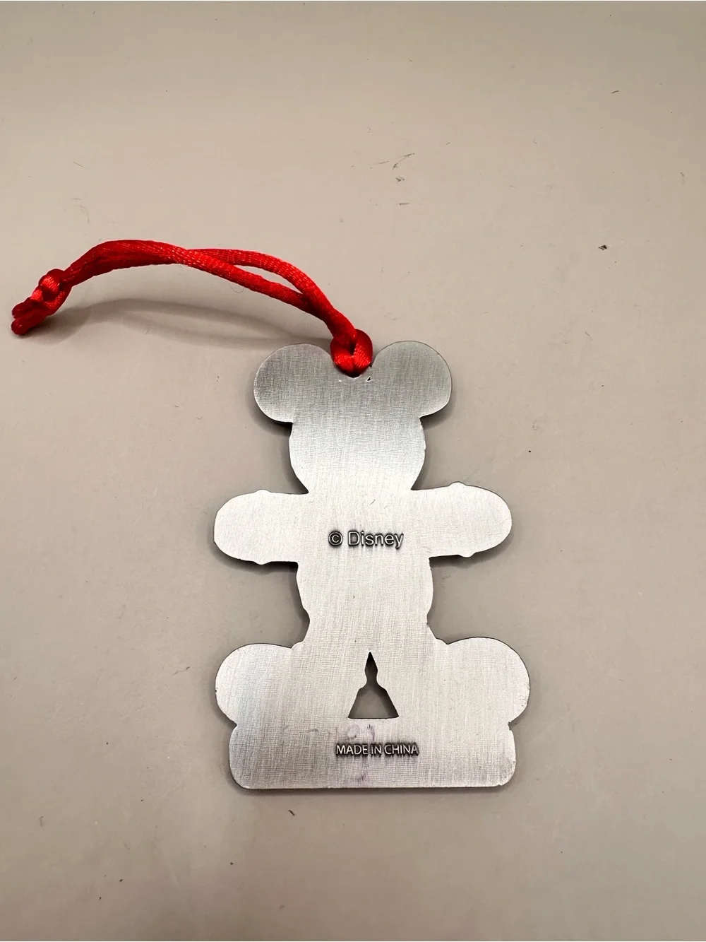 Disney Vacation Club Happy Holidays 2010 Mickey Gingerbread Ornament